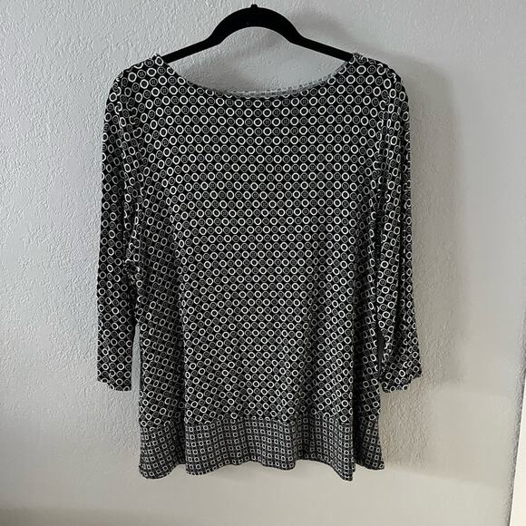J Jill Wearever Collection Patterned Black Top - Picture 1 of 5